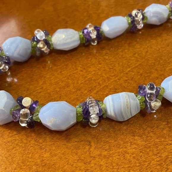 Ross Simons Blue/Purple Agate Quartz Necklace Choker - Picture 10 of 16